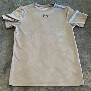 Boys size large Under Armour tshirt